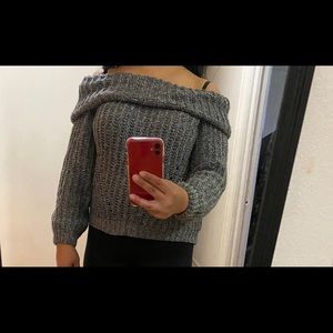 Cozy sweater worn once in this pic